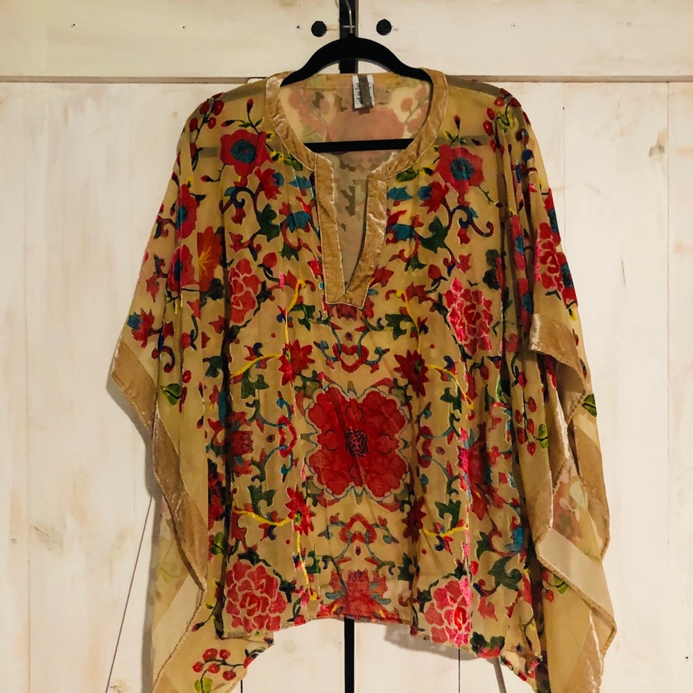 🌹 XCVI Sheer Floral Tunic 🌹